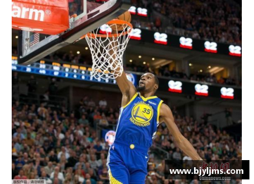 NBA自由对抗赛：明星球员如何在非正式赛事中展现技艺？